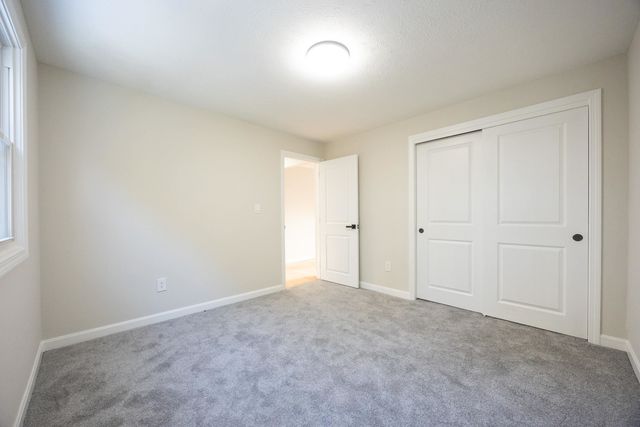 23 Mahogany Drive, Nashua, NH 03062