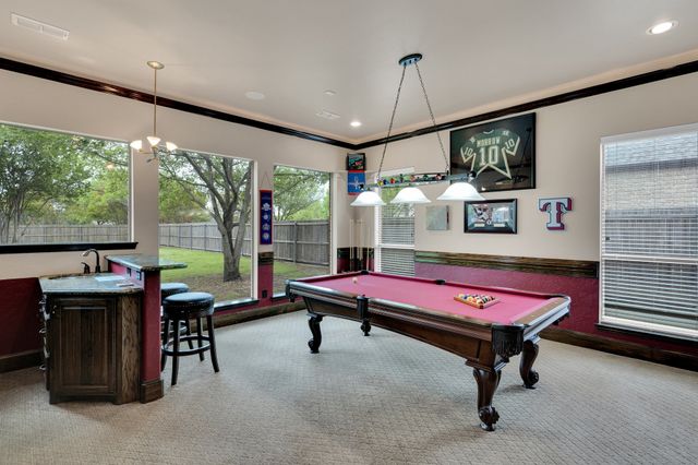 1625 Plum Creek Drive, Midlothian, TX 76065