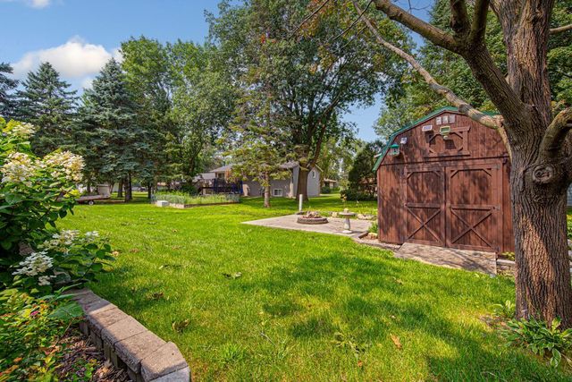 2026 Paulis Drive, Faribault, MN 55021