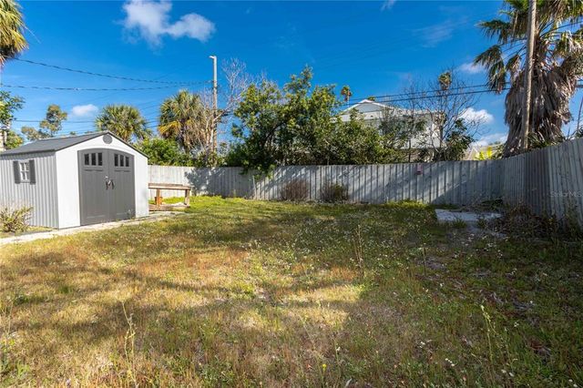 122 10TH AVENUE, Indian Rocks Beach, FL 33785