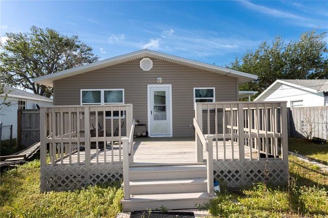 122 10TH AVENUE, Indian Rocks Beach, FL 33785