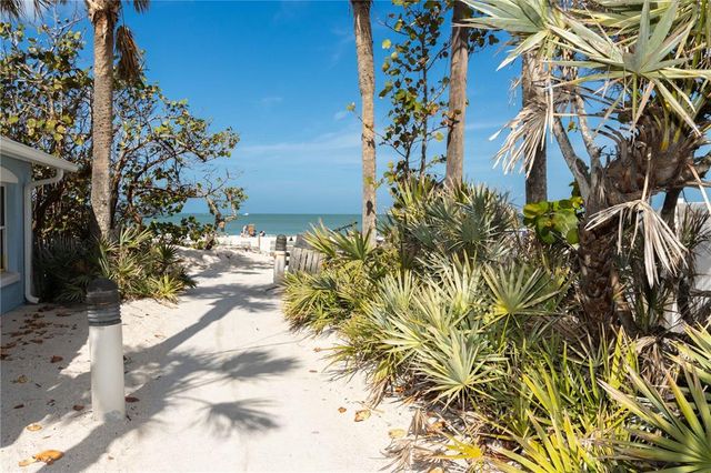 122 10TH AVENUE, Indian Rocks Beach, FL 33785