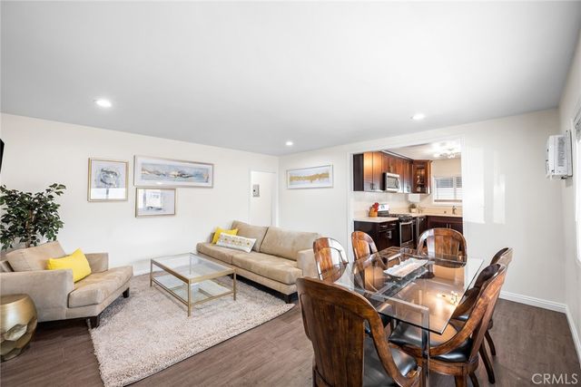 31 N Parkwood Avenue, Pasadena, CA 91106