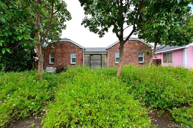 31 N Parkwood Avenue, Pasadena, CA 91106