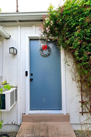 31 N Parkwood Avenue, Pasadena, CA 91106