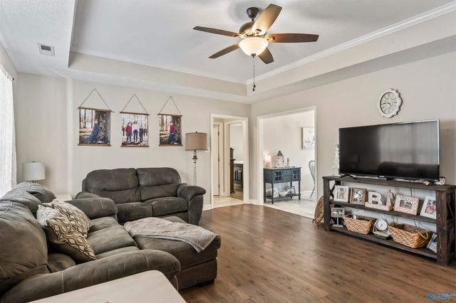 150 Kaylee Loop Road, Hartselle, AL 35640