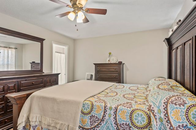 150 Kaylee Loop Road, Hartselle, AL 35640