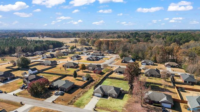 150 Kaylee Loop Road, Hartselle, AL 35640