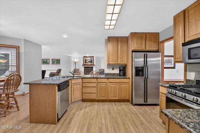 5846 Cherokee Avenue, Walbridge, OH 43465