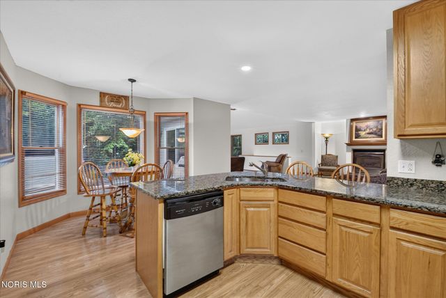 5846 Cherokee Avenue, Walbridge, OH 43465