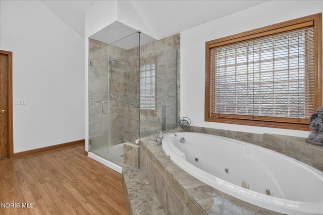 5846 Cherokee Avenue, Walbridge, OH 43465