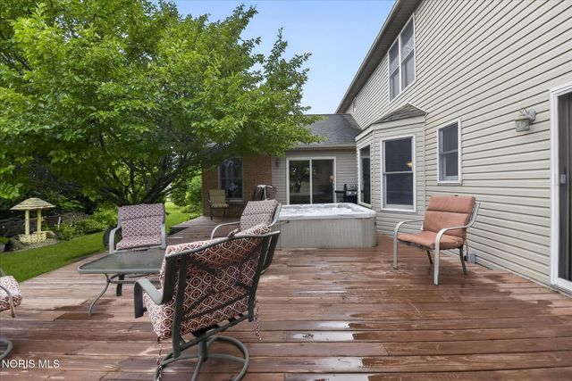 5846 Cherokee Avenue, Walbridge, OH 43465