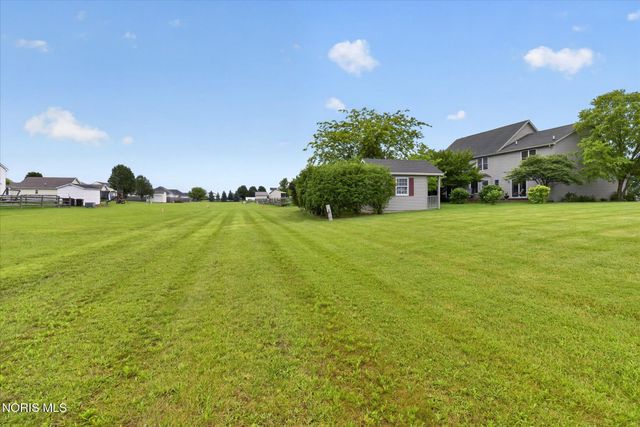 5846 Cherokee Avenue, Walbridge, OH 43465