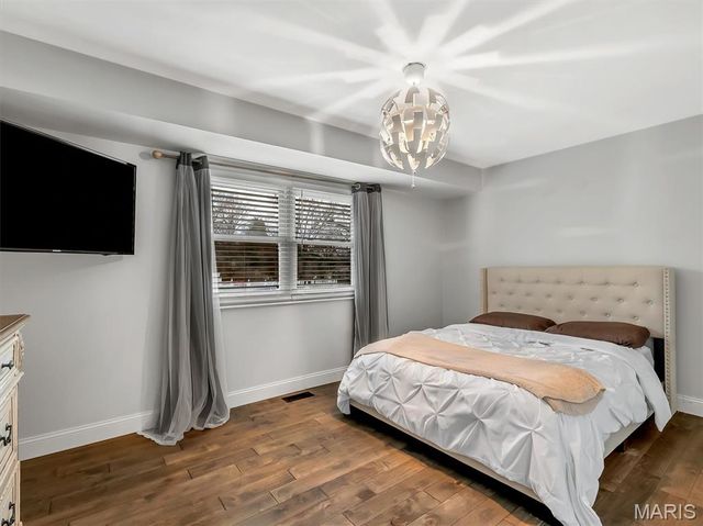 1360 Premio Drive, Fenton, MO 63026