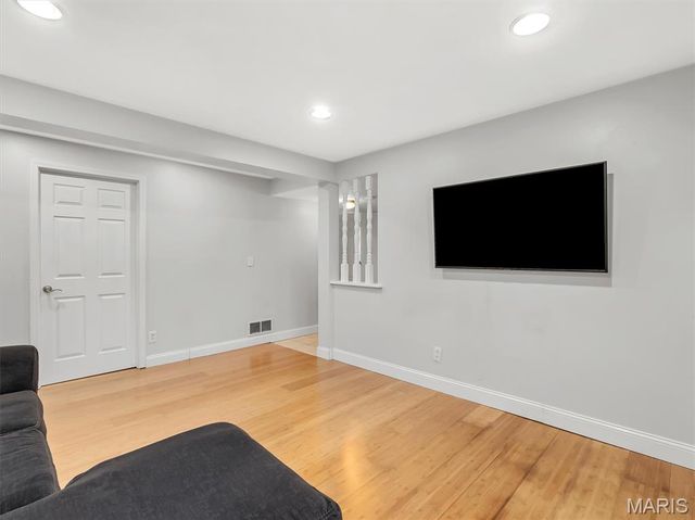 1360 Premio Drive, Fenton, MO 63026