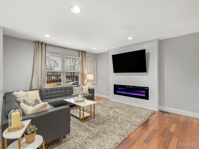 1360 Premio Drive, Fenton, MO 63026