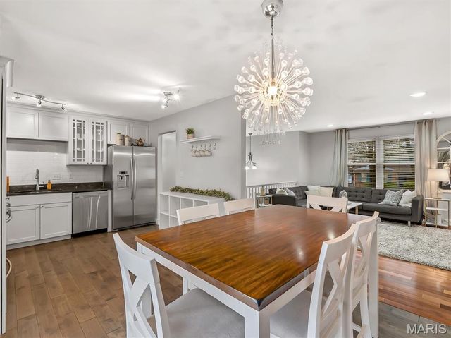 1360 Premio Drive, Fenton, MO 63026