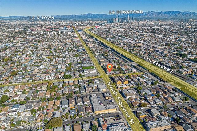 4922 S Figueroa Street, Los Angeles, CA 90037