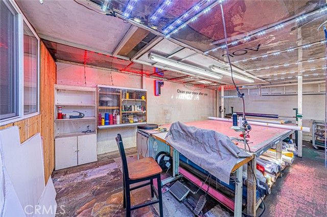 4922 S Figueroa Street, Los Angeles, CA 90037