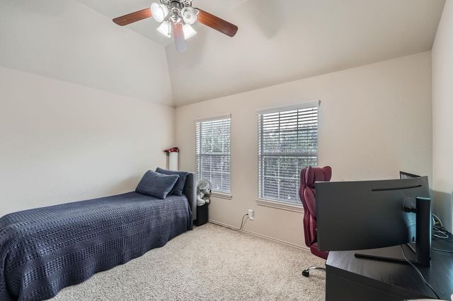 1116 Augusta Bend DR, Hutto, TX 78634