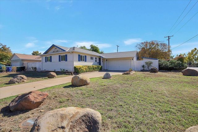 8900 Alderson Ave, Sacramento, CA 95826