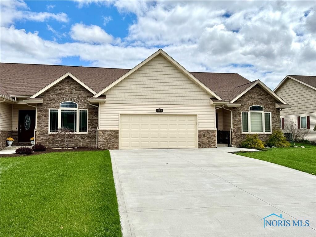 383 Maumee River Crossing, Defiance, OH 43512