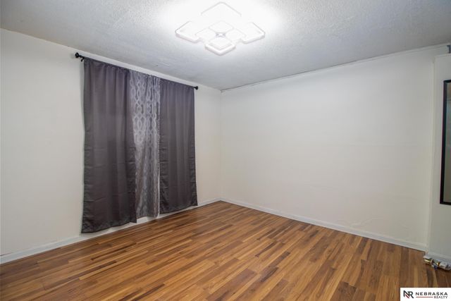 6149 NW 9th Street, Lincoln, NE 68521