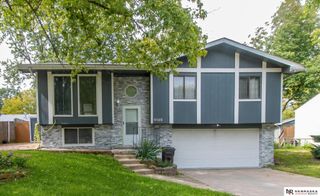 6149 NW 9th Street, Lincoln, NE 68521