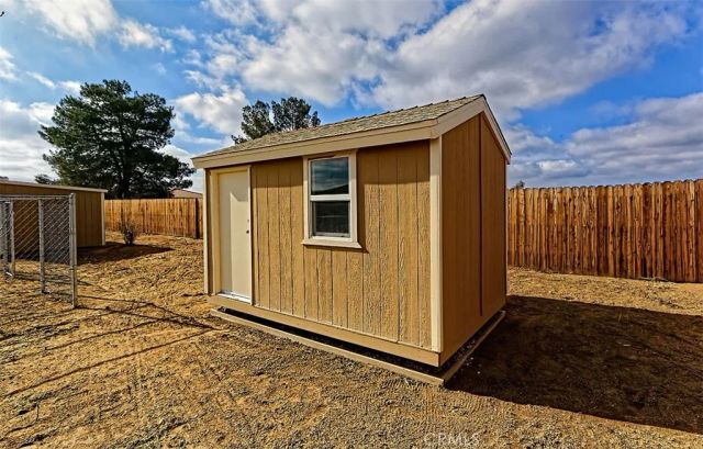 15052 Temecula, Apple Valley, CA 92307