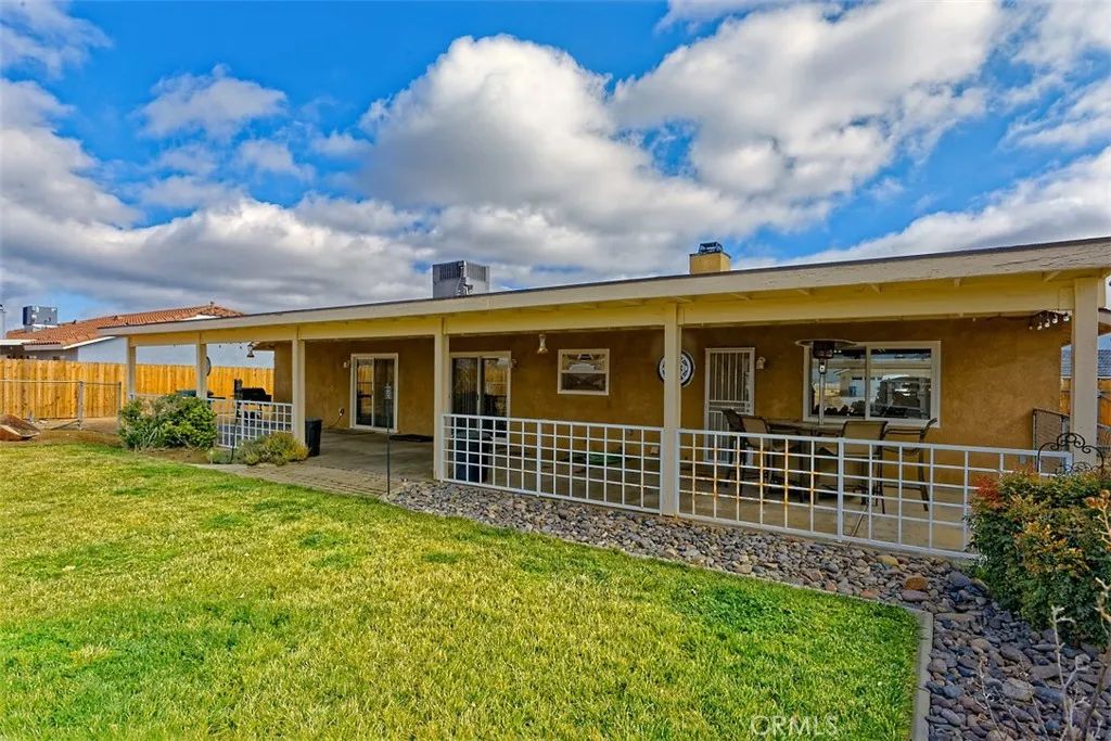 15052 Temecula, Apple Valley, CA 92307