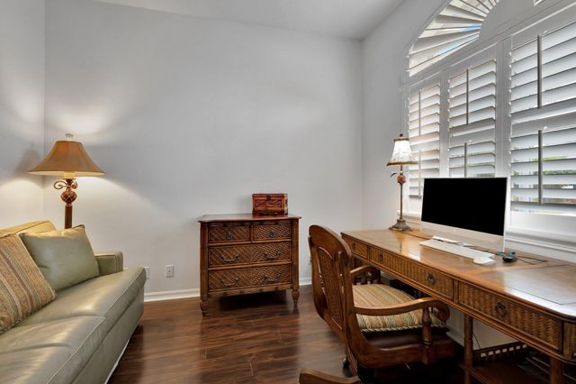 10732 Grande Boulevard, West Palm Beach, FL 33412