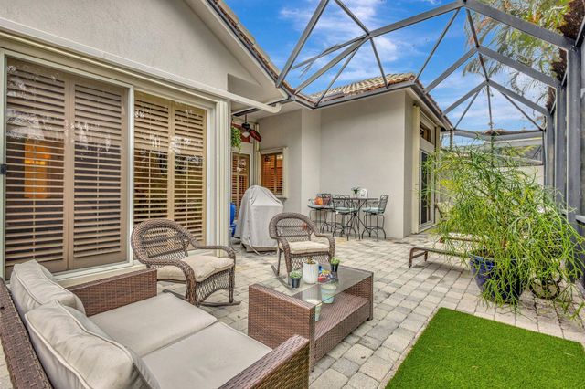 10732 Grande Boulevard, West Palm Beach, FL 33412