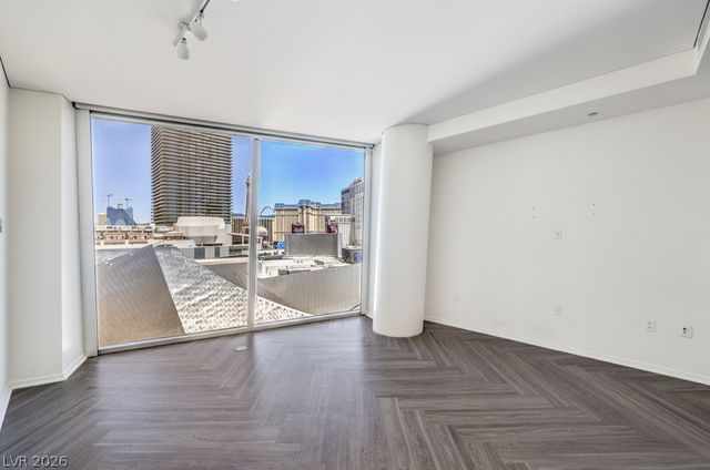 3726 Las Vegas Boulevard 811, Las Vegas, NV 89158