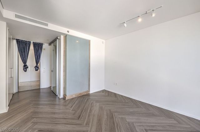 3726 Las Vegas Boulevard 811, Las Vegas, NV 89158