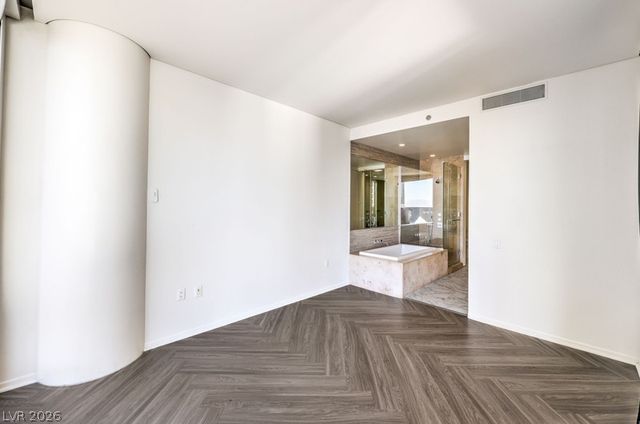 3726 Las Vegas Boulevard 811, Las Vegas, NV 89158