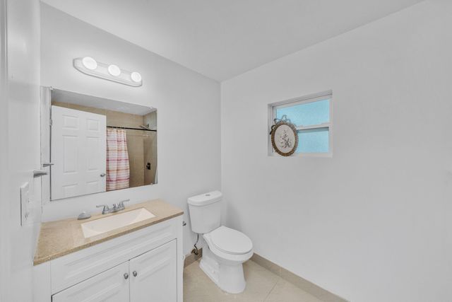 5409 Western Avenue, West Palm Beach, FL 33405