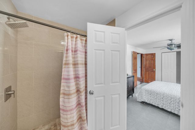 5409 Western Avenue, West Palm Beach, FL 33405