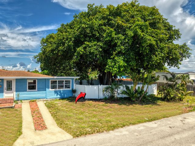 5409 Western Avenue, West Palm Beach, FL 33405