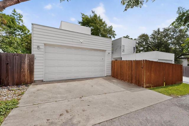 807-2 W Gibson ST, Austin, TX 78704