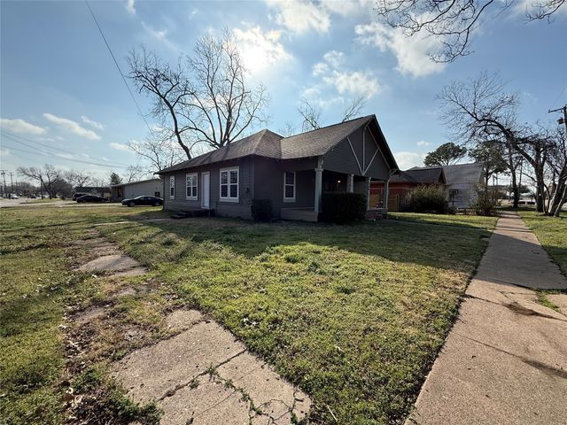 308 N Catherine Street, Terrell, TX 75160