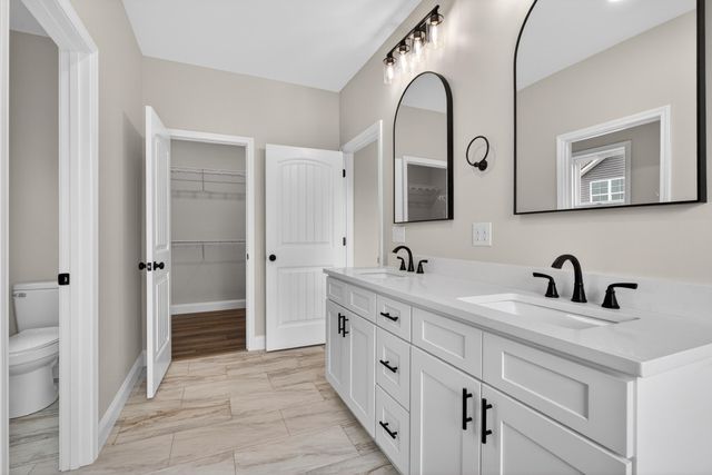 102 Stonegate Drive, Danville, KY 40422