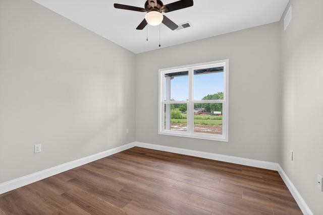 102 Stonegate Drive, Danville, KY 40422