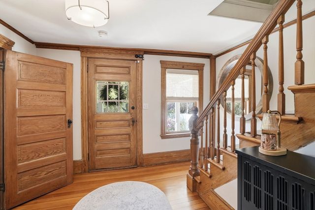 671 Main Street, Medfield, MA 02052