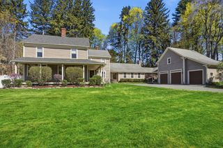 671 Main Street, Medfield, MA 02052