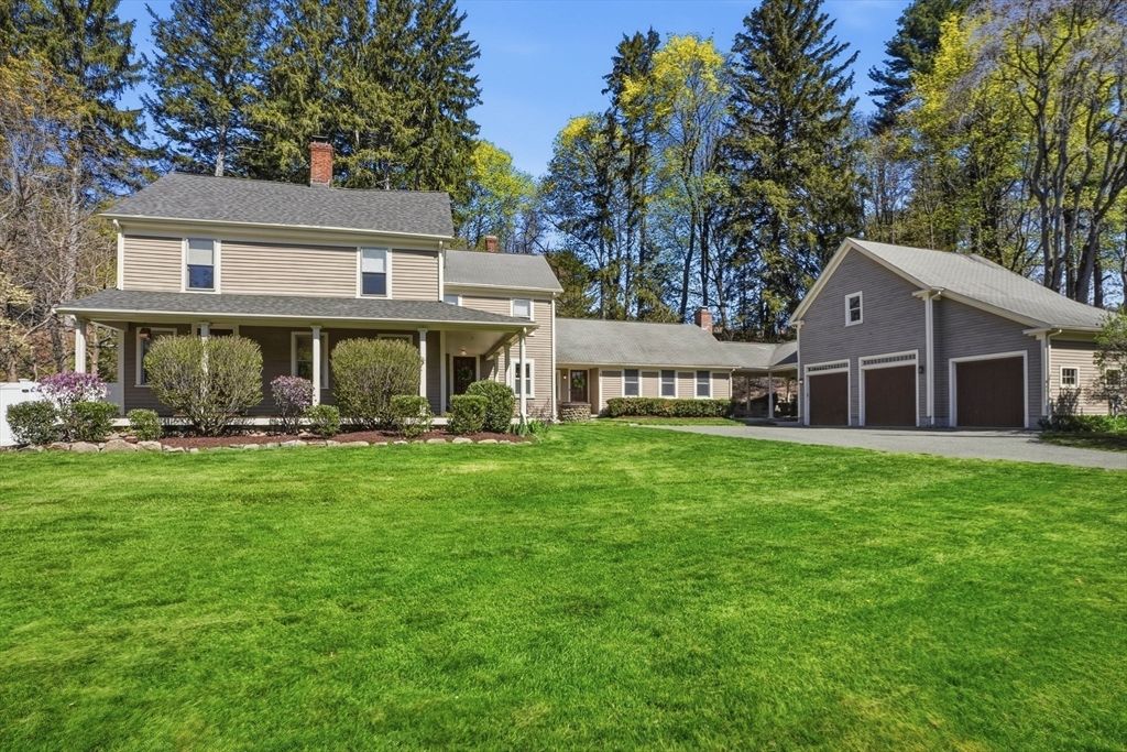 671 Main Street, Medfield, MA 02052