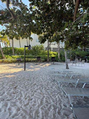3001 S Ocean Drive 107, Hollywood, FL 33019