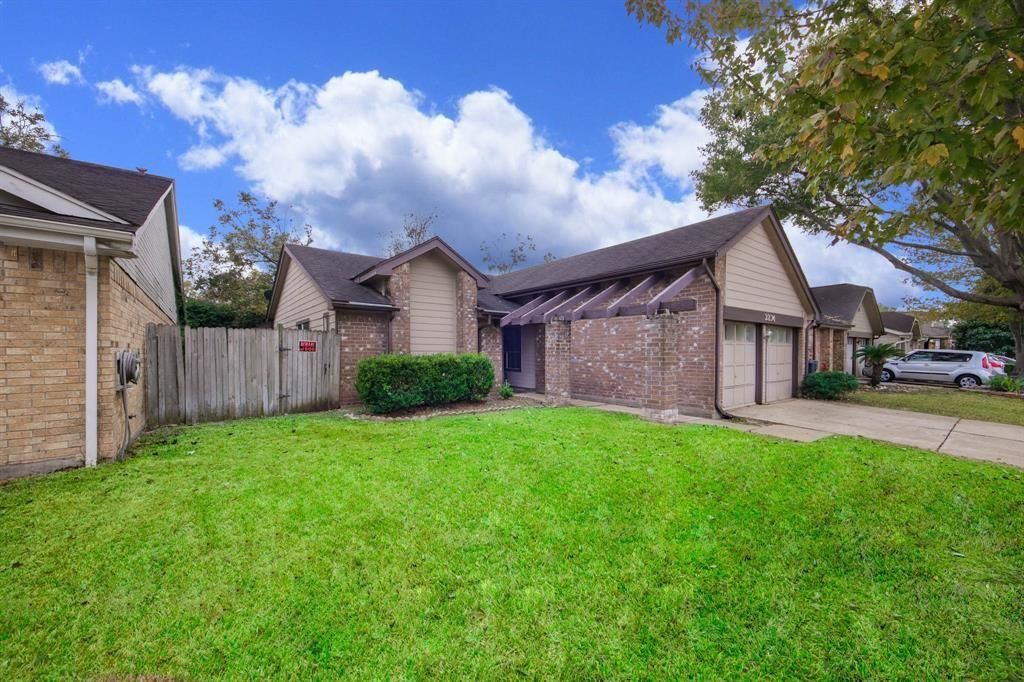 2314 Canebreak Crossing, Sugar Land, TX 77478