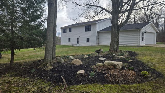 131 ZWILLING Road, Summit, PA 16509