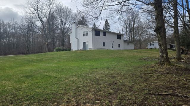 131 ZWILLING Road, Summit, PA 16509