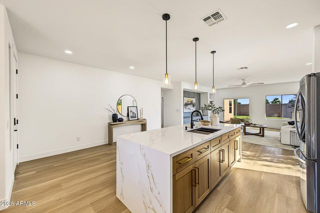 11835 W DALEY Court, Sun City, AZ 85373